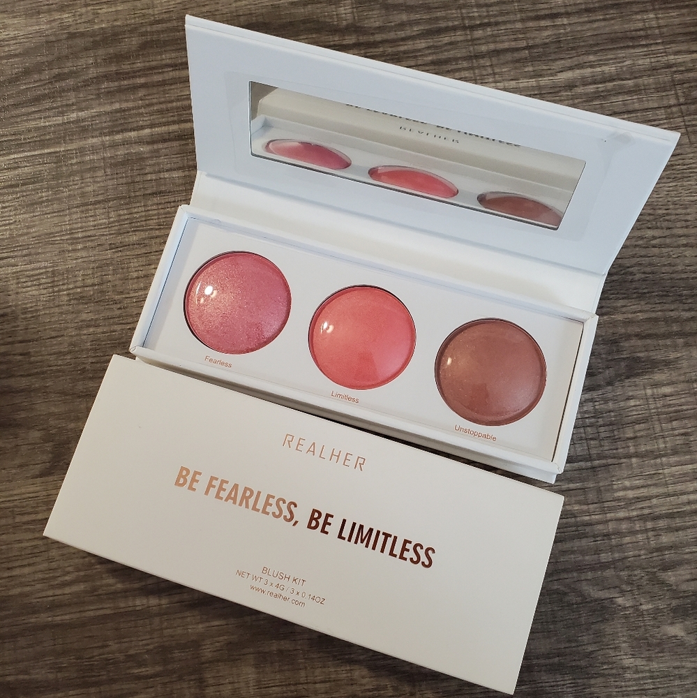RealHer Everyday Blush Kit